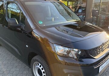 Peugeot Partner 106.050 km 10.900 &euro; Beverstedt 27616
