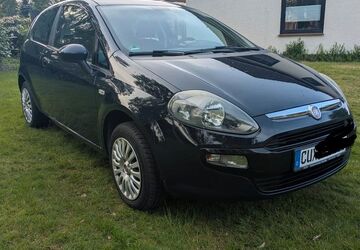 Fiat Grande Punto 152.700 km 2.700 &euro; Beverstedt 27616
