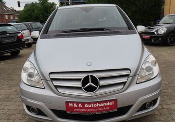 Mercedes-Benz B 200 305.454 km 2.499 &euro; Geestland 27607