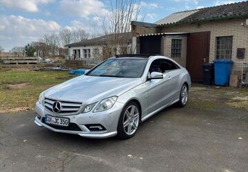 Mercedes-Benz E 350 231.000 km 8.200 &euro; Geestland 27607