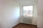 Dachgeschoßwohnung Bremerhaven - 3 Zimmer, 65 m&sup2;, 520&euro; | Angebot:26728357
