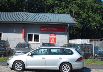 VW Golf 245.821 km 3.399 &euro; Loxstedt-Hahnenknoop 27612