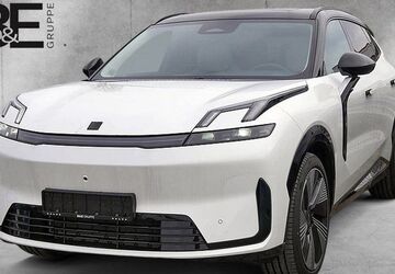 Lynk & Co 08 2.500 km 46.950 &euro; Schiffdorf-Spaden 27619