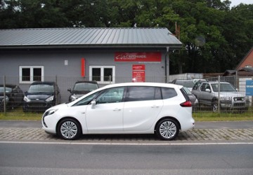 Opel Zafira Tourer 147.180 km 6.799 &euro; Loxstedt-Hahnenknoop 27612