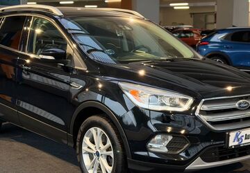 Ford Kuga 135.000 km 12.999 &euro; Bremerhaven 27568