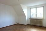 Dachgeschoßwohnung Bremerhaven - 3 Zimmer, 65 m&sup2;, 520&euro; | Angebot:26728357