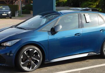 Cupra Born 32.895 km 26.970 &euro; Geestland 27624