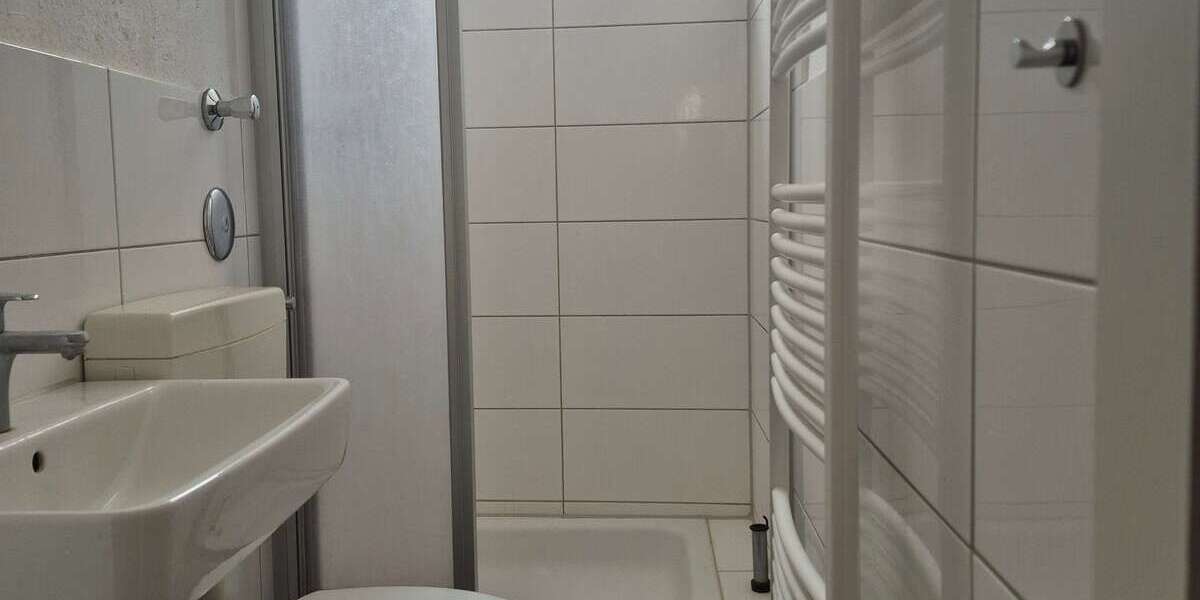 Etagenwohnung Bremerhaven - 2 Zimmer, 66 m&sup2;, 435&euro; | Angebot:27333554