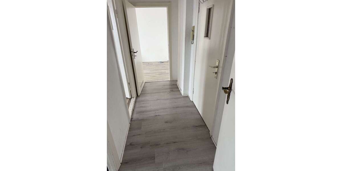 Etagenwohnung Bremerhaven Geestemünde - 2 Zimmer, 50 m&sup2;, 350&euro; | Angebot:27360247