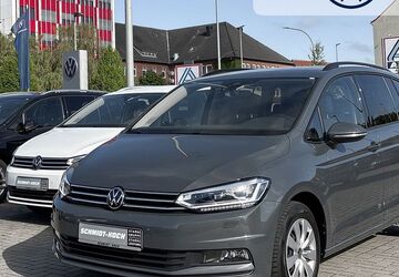 VW Touran 30.305 km 33.999 &euro; Bremerhaven 27576