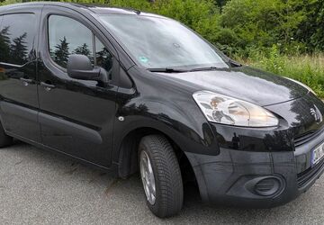 Peugeot Partner 240.129 km 3.950 &euro; Wanna 21776