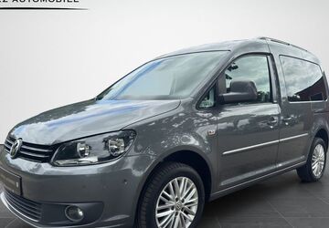 VW Caddy 131.100 km 12.900 &euro; Hagen im Bremischen 27628